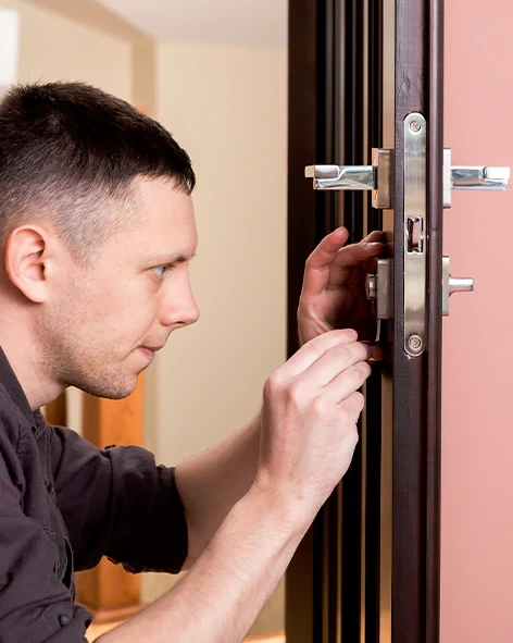 : Professional Locksmith For Commercial And Residential Locksmith Services in West Sacramento, CA