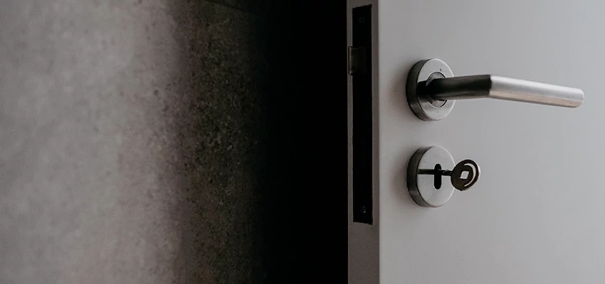 Front Door Handle Repair And Installation in West Sacramento, CA